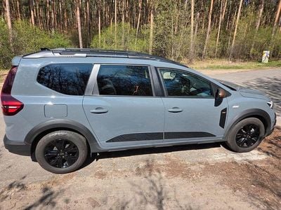 Gebraucht Dacia Jogger Extreme 144 PS (105 kW) 2025 Grau Van / Kleinbus