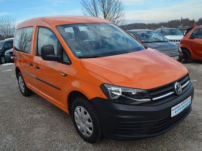 Orange Gebraucht 2017 VW Caddy Van / Kleinbus | 12.500 € (Fairer Preis)