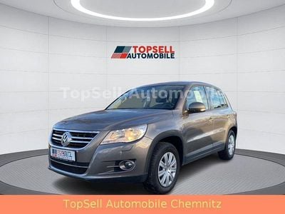 Grau Gebraucht 2010 VW Tiguan Trendline SUV | 7.474 € (Fairer Preis)