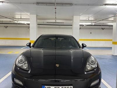 Porsche Panamera S