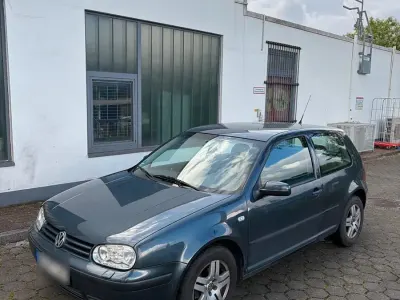 Brugt VW Golf IV 75 HK (55 kW) 2002 Grå Hatchback