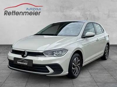Gebraucht VW Polo Life 80 PS (58 kW) 2024 Ascotgrau Kleinwagen