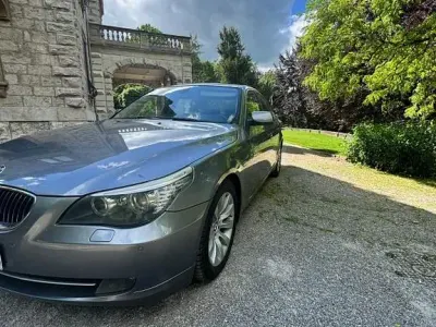 Gebraucht BMW 523 190 PS (139 kW) 2007 Grau Limousine