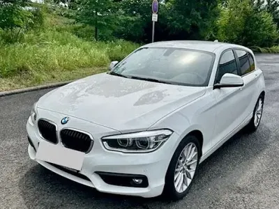 Gebraucht BMW 118 Advantage 150 PS (110 kW) 2018 Weiß Kleinwagen