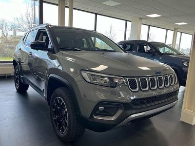 Gebraucht Jeep Compass 241 PS (177 kW) 2023 Grau SUV