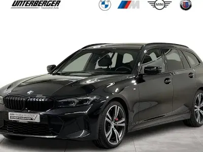 Gebraucht BMW 320 M Sport 190 PS (139 kW) 2023 Saphirschwarz Kombi