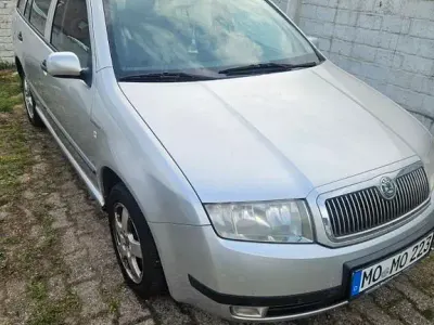 Używany Skoda Fabia Classic 75 KM (55 kW) 2004 Srebrny Kombi