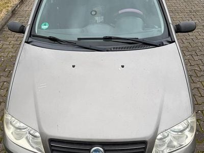 Gebraucht Fiat Punto 60 PS (44 kW) 2005 Grau Kleinwagen