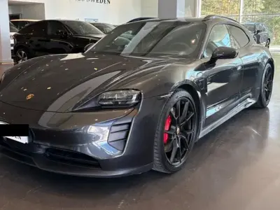 Occasion Porsche Taycan Sport Turismo 439 kW (598 PK) 2022 Grijs Stationwagen