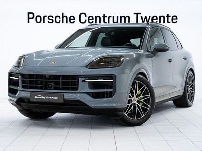 Gebraucht Porsche Cayenne 470 PS (345 kW) 2024 Grau SUV