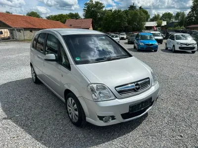 Gebraucht Opel Meriva Cosmo 125 PS (91 kW) 2006 Silber Van / Kleinbus