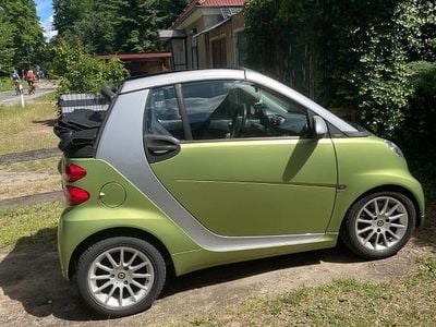 Second-hand Smart ForTwo Cabrio 71 CP (52 kW) 2011 Verde Cabrio