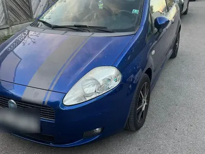 Usata Fiat Punto 105 CV (77 kW) 2006 Blu Utilitaria