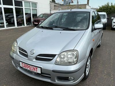 Nissan Almera Tino
