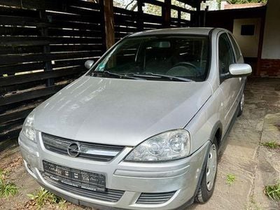 Second-hand Opel Corsa 60 CP (44 kW) 2006 Argintiu Hatchback