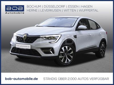 Kyanitweiß (weiß) Gebraucht 2021 Renault Arkana Zen SUV | 19.222 € (Fairer Preis)