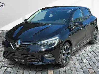 Käytetty Renault Clio V Evolution 67 HP (49 kW) 2023 Musta