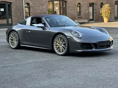 Usata Porsche 911 Targa 4 450 CV (330 kW) 2019 Grigio Cabrio