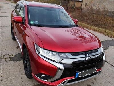 Mitsubishi Outlander P-HEV