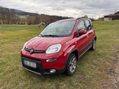 Second-hand Fiat Panda 4x4 75 CP (55 kW) 2013 Roșu Hatchback