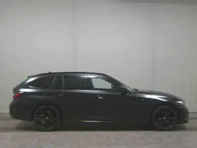Gebraucht BMW 320 M Sport 190 PS (139 kW) 2023 Schwarz Kombi