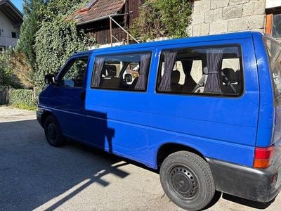 Blau Gebraucht 1999 VW Caravelle Van / Kleinbus | 4.900 € (Guter Preis)