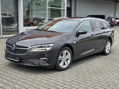 Gebraucht Opel Insignia Elegance 174 PS (127 kW) 2020 Braun Kombi