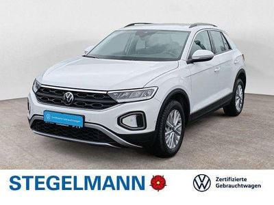 Second-hand VW T-Roc Life 110 CP (80 kW) 2022 Alb SUV