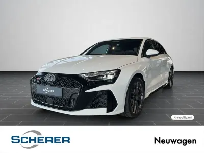 Neu Audi RS3 Advanced 400 PS (294 kW) 2026 Arkonaweiß Limousine