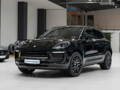 Usata Porsche Macan Basis 265 CV (194 kW) 2021 Nero SUV