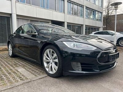 Schwarz Gebraucht 2015 Tesla Model S Kleinwagen | 19.950 € (Superpreis)