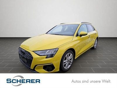 Gebraucht Audi A3 Ambiente 150 PS (110 kW) 2023 Pythongelb metallic (metallic) Limousine