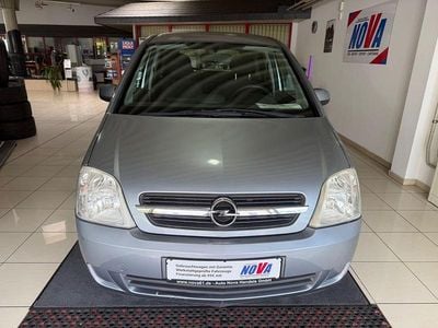 Usado Opel Meriva Cosmo 87 HP (63 kW) 2003 Cinzento Monovolume