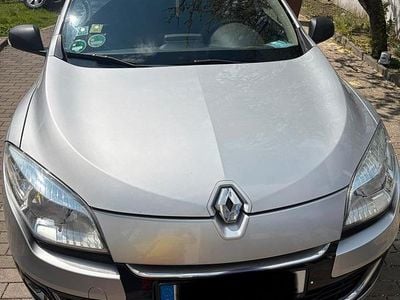 Usata Renault Mégane GrandTour 101 CV (74 kW) 2012 Argento Station wagon
