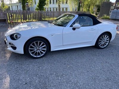 Fiat 124 Spider