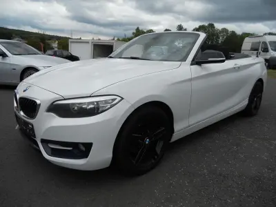 Gebraucht BMW 218 Sport Line 150 PS (110 kW) 2016 Weiß Cabrio