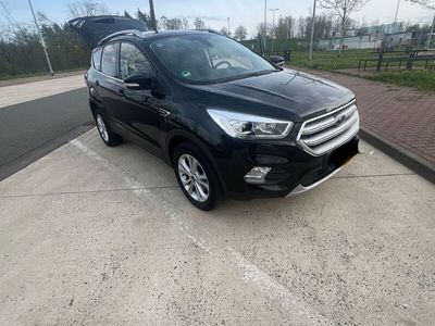 gebraucht Ford Kuga 2,0 TDCi 4x4 110kW Titanium PowerShift ...