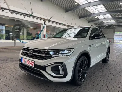 Usata VW T-Roc R-line 110 CV (80 kW) 2023 Grigio SUV