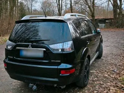 Gebraucht Mitsubishi Outlander 154 PS (113 kW) 2010 Schwarz SUV