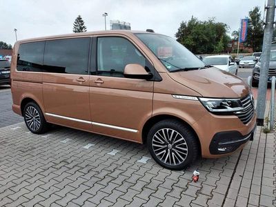 Gebraucht VW Multivan 199 PS (146 kW) 2021 Braun Van