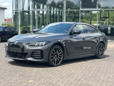 Gebraucht BMW i4 M Sport 442 kW (601 PS) 2024 Dravitgrau metallic Limousine