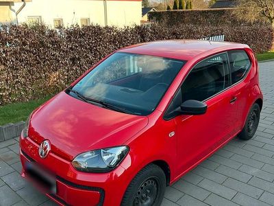 Second-hand VW up! 60 CP (44 kW) 2014 Roșu Hatchback