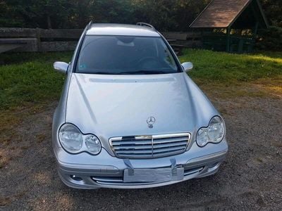 Mercedes C220
