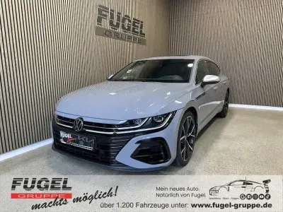 Używany VW Arteon R 320 KM (235 kW) 2023 Szary Sedan/Limuzyna