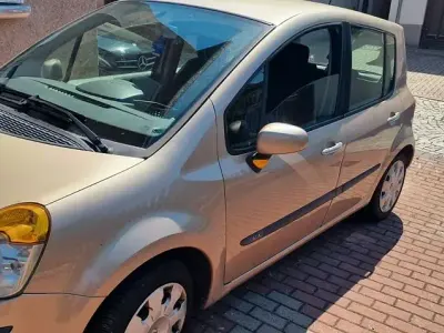 Gebraucht Renault Modus 75 PS (55 kW) 2005 Gold Van / Kleinbus