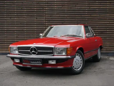 Gebraucht Mercedes SL300 179 PS (131 kW) 1986 Rot Cabrio