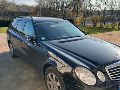 Mercedes E220