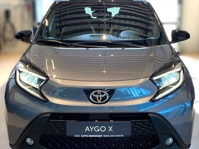 Gebraucht Toyota Aygo X 72 PS (52 kW) 2025 Celestite grey / black mica SUV