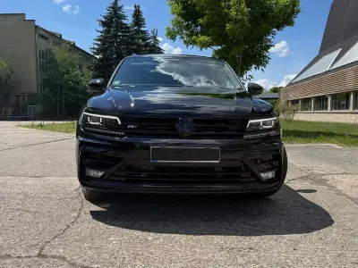 Gebraucht VW Tiguan Style 190 PS (139 kW) 2020 Schwarz SUV