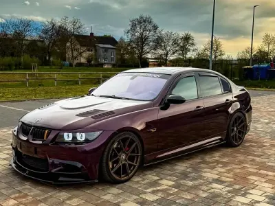 Gebraucht BMW 330 Sport Line 258 PS (189 kW) 2005 Violet Limousine